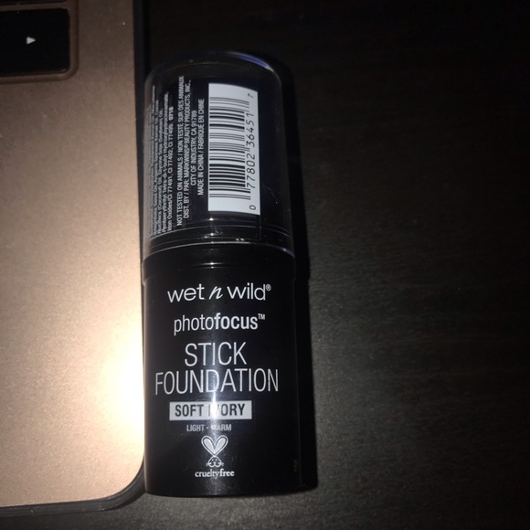 wet n wild Other - Wet N Wild Stick Foundation